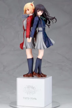 Alter Lycoris Recoil Chisato Nishikigi & Takina Inoue 1/8 Figure JAPAN OFFICIAL