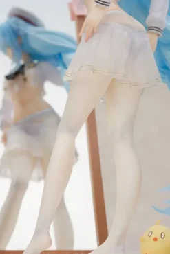 Azur Lane Janus Fear of Changing... Clothes Ver. 1/7 Figure JAPAN OFFICIAL