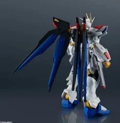 BANDAI Gundam Universe Strike Freedom Gundam TypeII ZGMF/A-262B Action Figure