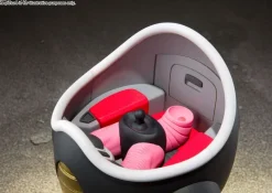 BANDAI S.H.Figuarts Dragon Ball Z Frieza First Form & Frieza Pod Action Figure