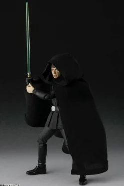 BANDAI S.H.Figuarts Luke Skywalker (STAR WARS:The Mandalorian) Action Figure