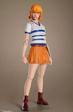 BANDAI S.H.Figuarts Netflix ONE PIECE Nami Action Figure JAPAN OFFICIAL
