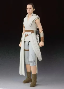 BANDAI S.H.Figuarts STAR WARS: The Rise of Skywalker Rey & D-O Action Figure