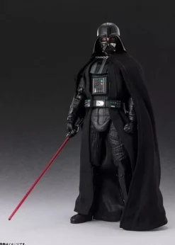 BANDAI S.H.Figuarts STAR WARS A New Hope Darth Vader Classic Ver. Action Figure