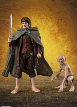 BANDAI S.H.Figuarts The Lord of the Rings Frodo Baggins & Gollum Action Figure