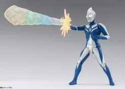 BANDAI S.H.Figuarts Ultraman Cosmos Luna Mode Action Figure JAPAN OFFICIAL