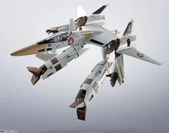 BANDAI The Super Dimension Fortress Macross Lightning III VF-4 Action Figure