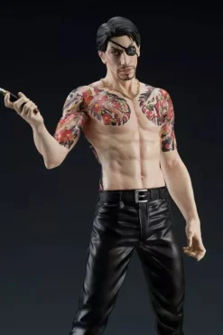 DIGSTA Like a Dragon Goro Majima Battle Style Figure JAPAN OFFICIAL