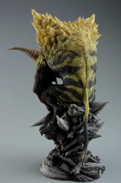 Figure Builder Creator's Model Gold Lion Furious Rajang (Reproduction Edition)