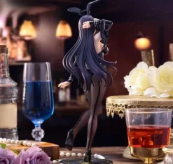 FuRyu BiCute Bunnies Figure Albedo Black Ver. JAPAN OFFICIAL