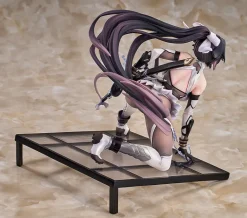 Good Smile Arts Shanghai Azur Lane Takao Divine Exorcist's Blade 1/7 Figure