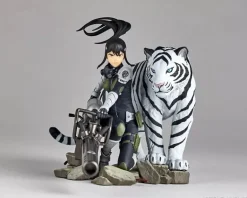 Kaiyodo Kaiju No. 8 Mina Ashiro 1/18 Figure JAPAN OFFICIAL