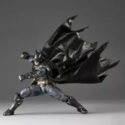 Kaiyodo Revoltech Amazing Yamaguchi Batman Arkham Knight ver Action Figure JAPAN