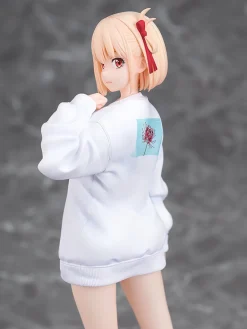 Lycoris Recoil Chisato Nishikigi Oversized Sweatshirt Ver. 1/7 Figure JAPAN