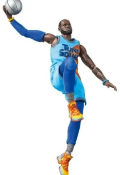 MAFEX No.197 LeBron James SPACE JAM: A NEW LEGACY Ver. Action Figure ZA-527