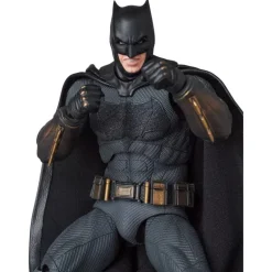 Medicom Toy MAFEX No.222 Batman Justice League Ver. Action Figure JAPAN OFFICIAL