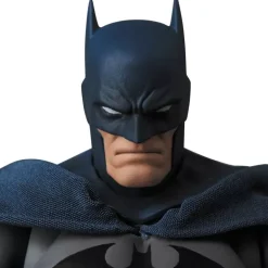 Medicom Toy MAFEX No.105 BATMAN HUSH Action Figure JAPAN OFFICIAL