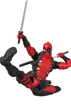 Medicom Toy MAFEX No.082 Deadpool Gurihiru Art Ver. Action Figure JAPAN