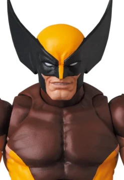 Medicom Toy MAFEX No.138 Wolverine BROWN COMIC Ver. Action Figure JAPAN OFFICIAL