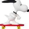 Medicom Toy Ultra Detail Figure No.824 UDF Peanuts Series 17 Skateboard Snoopy