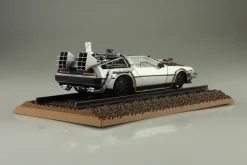 Movie Mecha No.BT-04 Back To The Future PartIII Time Machine Railroad Model Kit