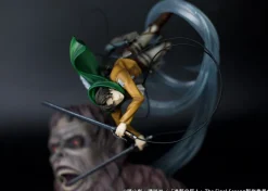 PROOF Attack on Titan Levi vs Beast Titan Figure JAPAN OFFICIAL