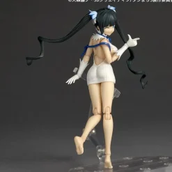 Revoltech Is It Wrong to Try to Pick Up Girls in Dungeon? Hestia Action Figure