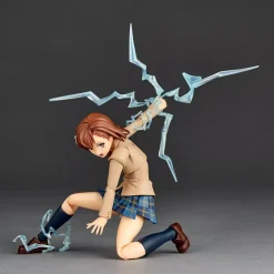 Revoltech Toaru Kagaku no Railgun Mikoto Misaka Winter Uni Ver. Action Figure