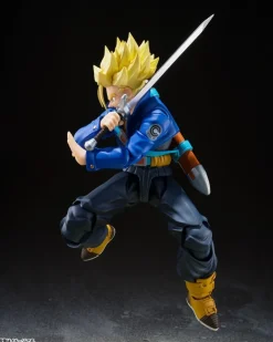 S.H.Figuarts Dragon Ball Z Super Saiyan Trunks Boy from the Future Action Figure