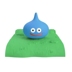 Square Enix Dragon Quest Plastic Model Kit Series Slime with Grassland Base